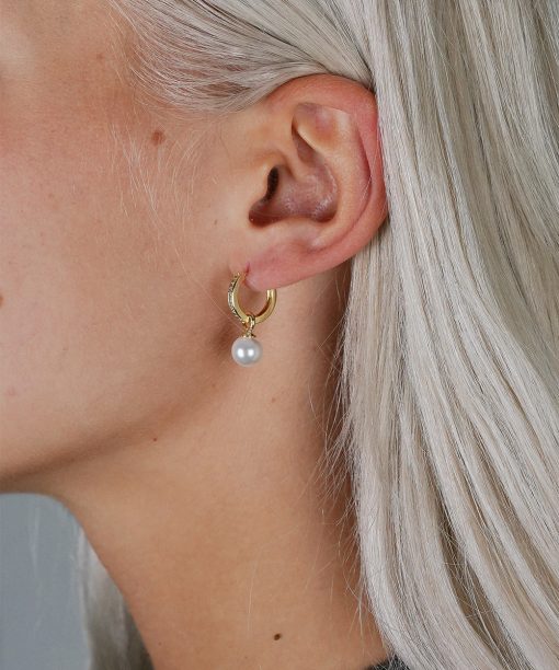 Alternative view of Snö of Sweden Core pearl ring ear g/white-Onesize