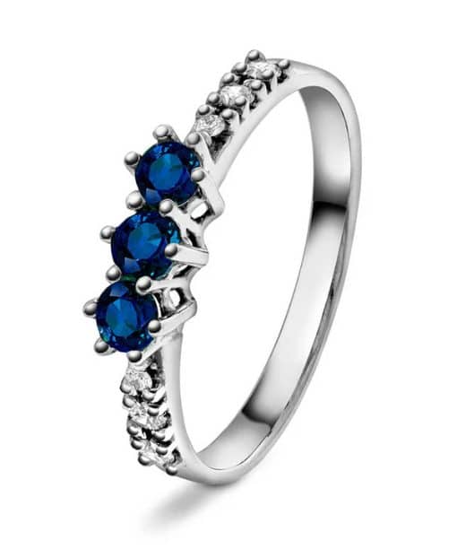 hvitt gull, hvittgull, diamant ring, diamantring, trestens, tre-stens, 3-stens, safir, safir og diamant