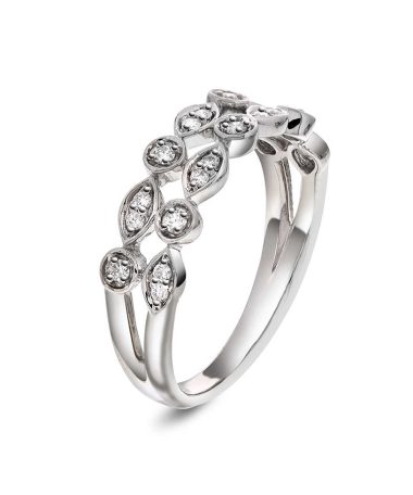 Ring i gull med diamanter 0,18 ct