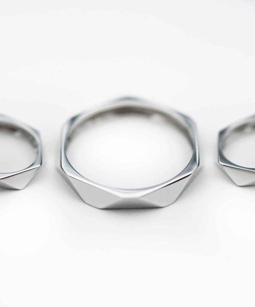 Alternative view of Fasettring i hvitt gull 3.2mm