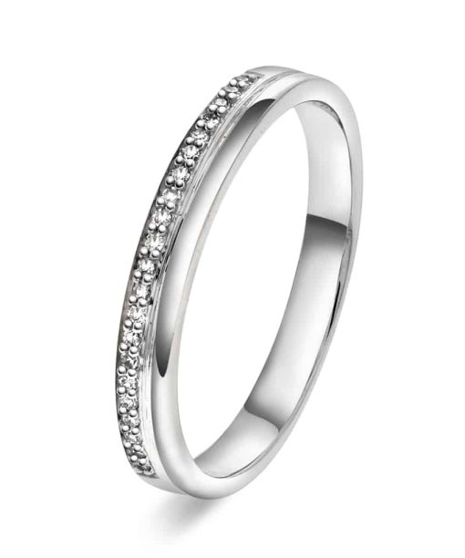 Frierring i gull med diamant 0,07 ct WSI