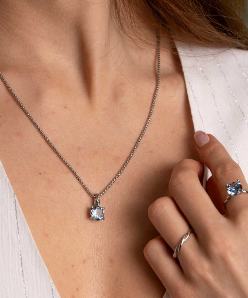 Alternative view of Anheng i gull med syntetisk aqua