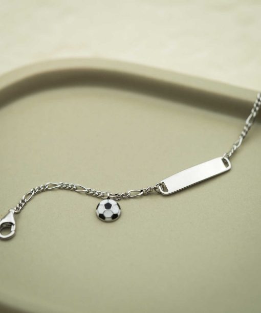 Alternative view of Armbånd i sølv med fotball