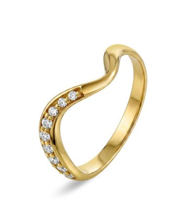 Ring i gult gull med diamanter 0,15 ct W/SI
