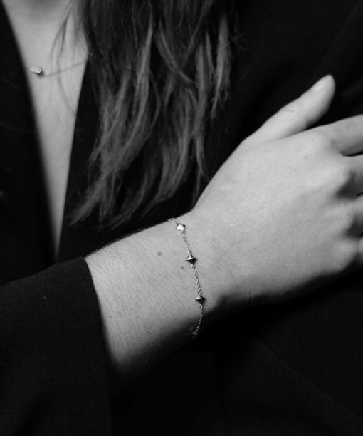 Alternative view of Rebel armbånd i sølv