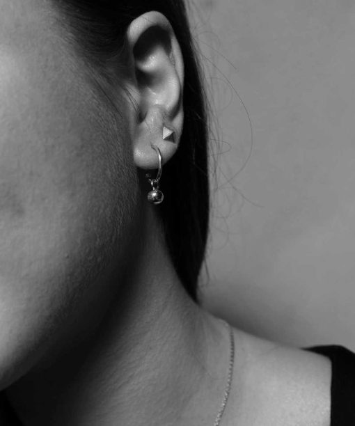 Alternative view of Rebel øredobber i sølv