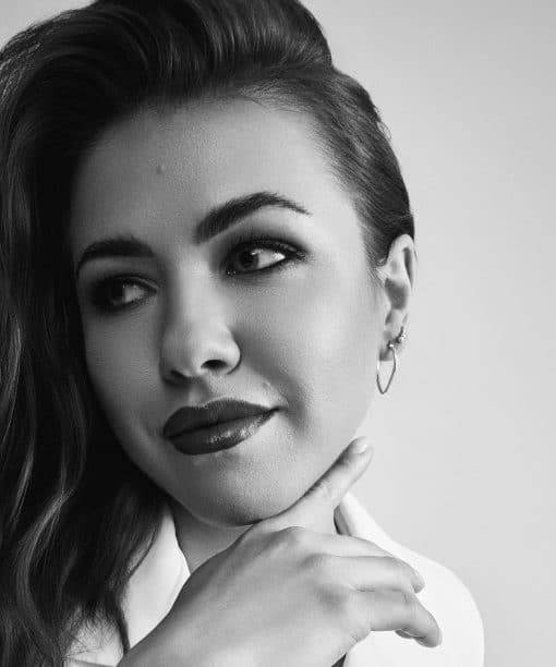 Alternative view of Peach øredobber i sølv, small