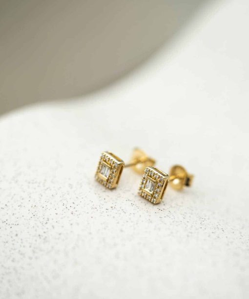 Alternative view of Øredobber i gull, Diamant Baguette 0.15ct (WSI)