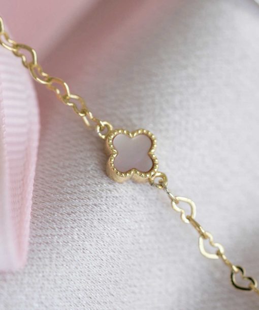 Alternative view of Armbånd i sølv med perlemor kløver