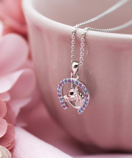 Alternative view of Smykke i sølv med zirkonia hest