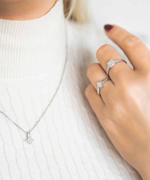 Alternative view of Ring i gull med diamanter 0,30 ct WP