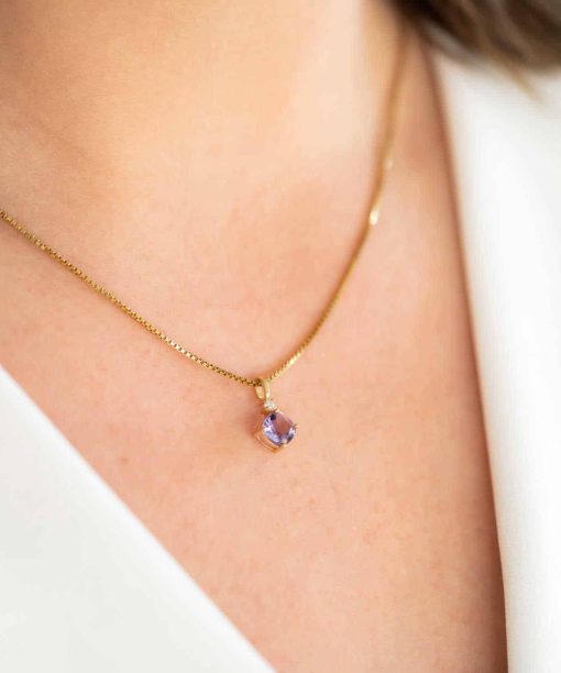 Alternative view of Anheng i gull med ametyst og zirkonia