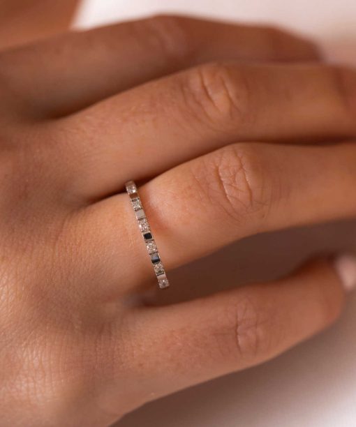 Alternative view of Ring i gull med diamanter 0,10 ct WP