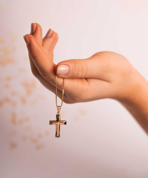 Alternative view of Korssmykke i gult gull 24mm