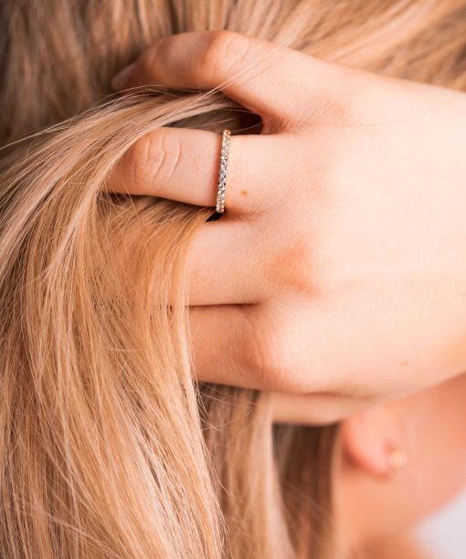 Alternative view of Ring i gull med zirkonia