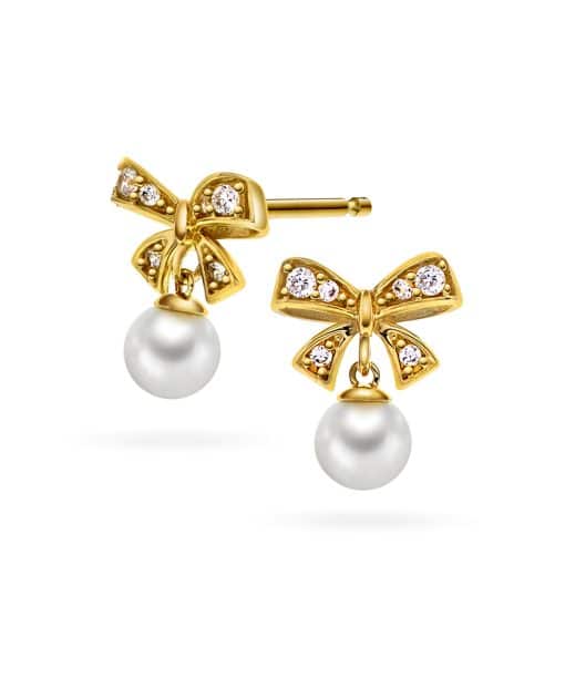 Øredobb i gull med ferskvannsperle