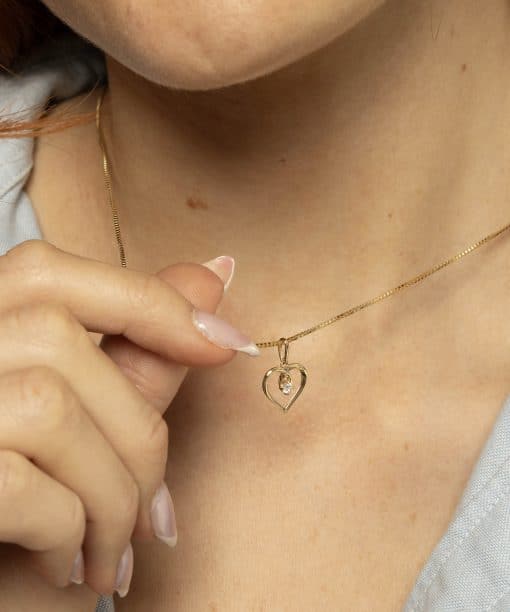 Alternative view of Anheng i gull med zirkonia