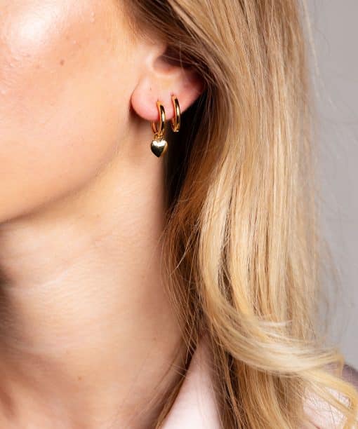 Alternative view of Golden heart charms i sølv