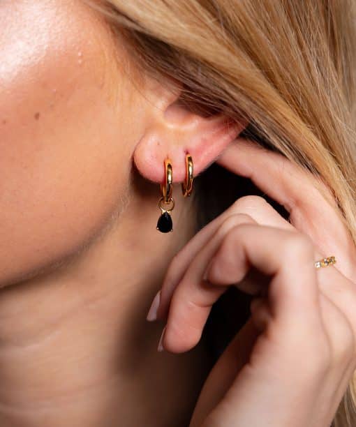 Alternative view of Drop charms i sølv med sort zirkonia