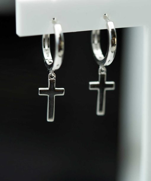 Alternative view of Øreringer i sølv, kors