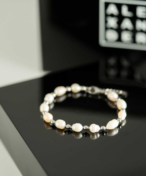 Alternative view of Armbånd i stål med ferskvannsperler