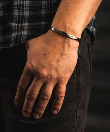 Alternative view of Spare armring i stål