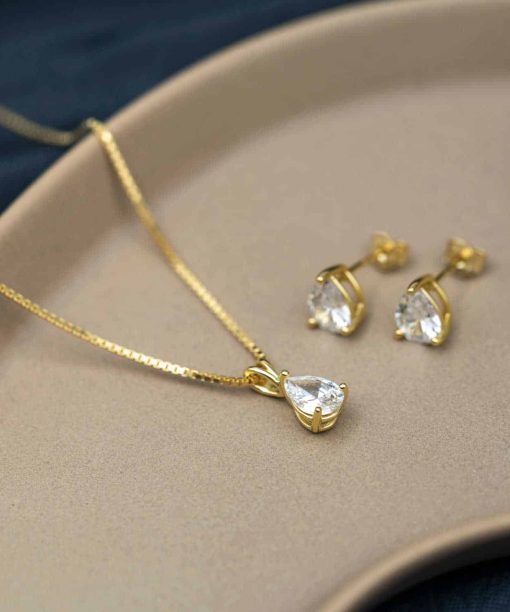 Alternative view of Smykkesett i sølv med zirkonia