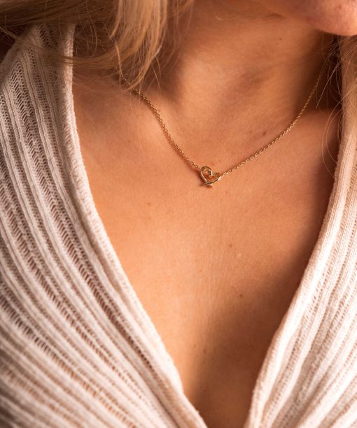 Alternative view of Hjertestrek smykke i sølv