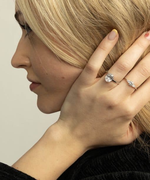 Alternative view of Lyra ring i sølv med zirkonia