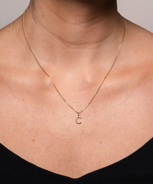 Alternative view of Letters smykke i 925 forgylt sølv C