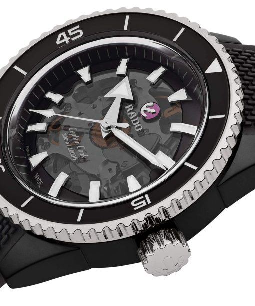 Alternative view of Rado Captain Cook High-Teck Ceramic - R32127156