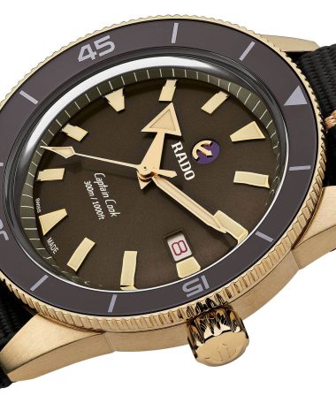 Alternative view of Rado Captain Cook Automatic Bronze - R32504307
