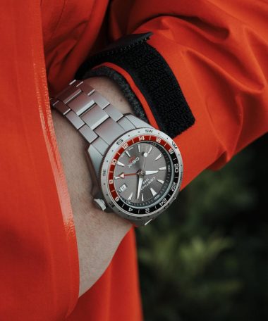 Alternative view of Certina DS-X GMT 41mm - C047.452.11.081.01