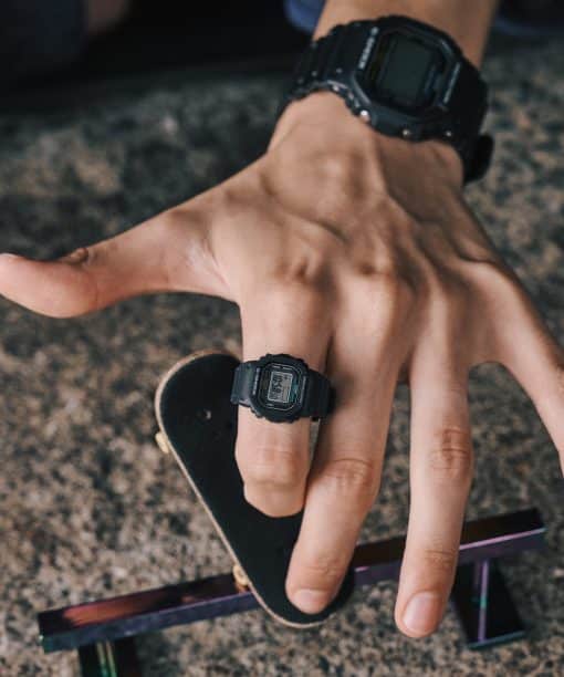 Alternative view of G-Shock Nano 20mm - DWN-5600-1