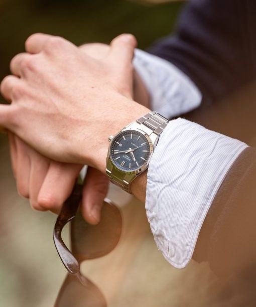 Alternative view of Casio Edifice 38mm - EFK-110D-2AER