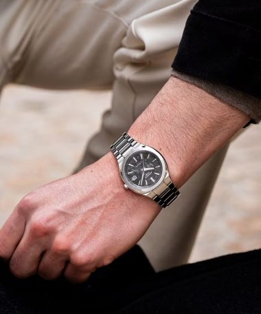 Alternative view of Casio Edifice Automatic 38mm - EFK-200CD-1A