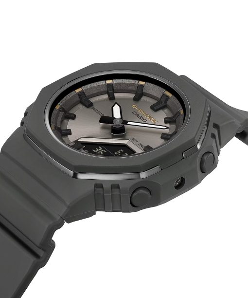 Alternative view of G-Shock 41mm - GMA-P2126W-8AER