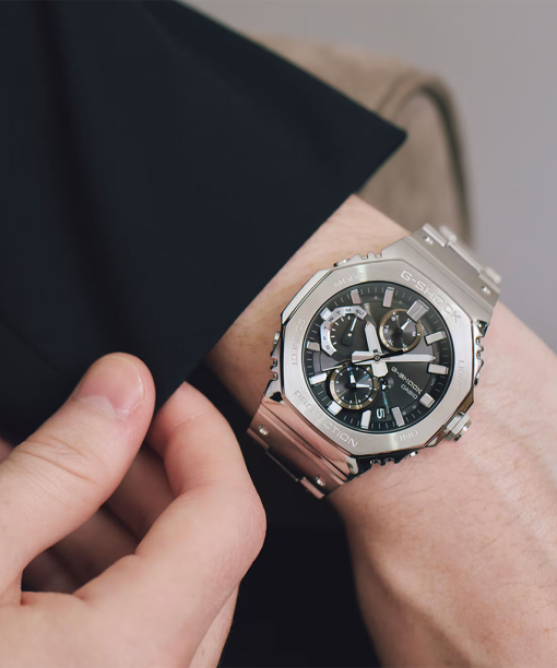 Alternative view of Casio G-Shock - GMC-B2100D-1AER