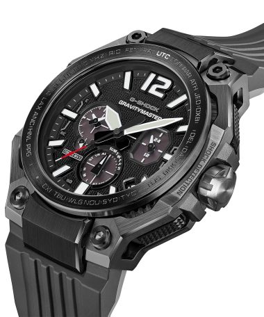 Alternative view of G-Shock 47mm - GWR-B3000B-8AER