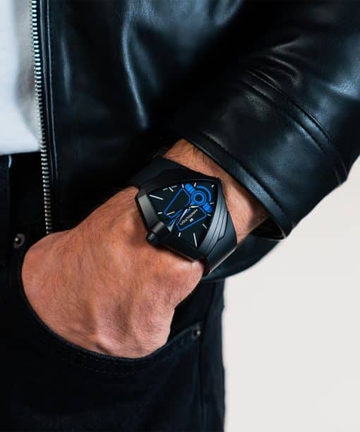 Alternative view of Hamilton Ventura XXL Bright Dune Limited Edition 52mm x 48mm - H24614330