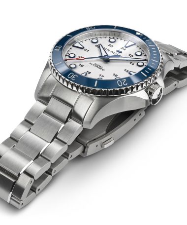 Alternative view of Hamilton Khaki Navi Scuba Auto 43MM - H82505150