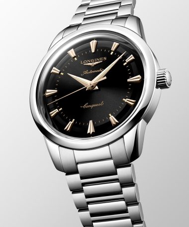 Alternative view of Longines Conquest Heritage 40mm - L1.650.4.52.6