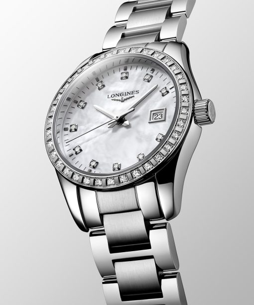 Alternative view of Longines Conquest Classic 29mm - L2.286.0.87.6