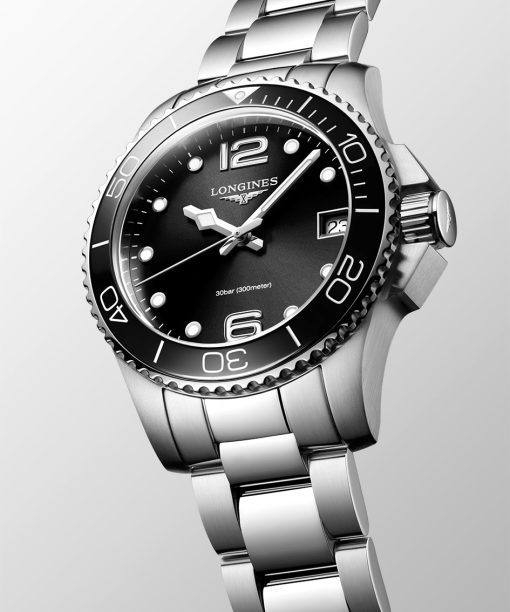 Alternative view of Longines HydroConquest Ceramic 32MM - L3.370.4.56.6