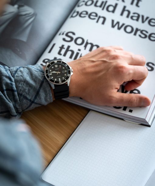 Alternative view of Casio Timeless - MDV-107-1A1VEF