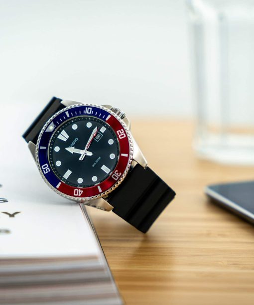 Alternative view of Casio Timeless - MDV-107-1A3VEF