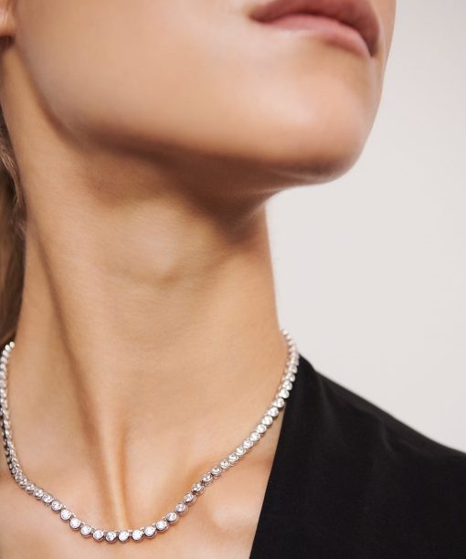 Alternative view of Sif Jakobs necklace Sardinien Grande with white zirconia