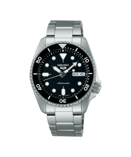 Seiko 5 Sports SKX 38MM med stållenke og sort urskive. Referanse. SRPK29K1