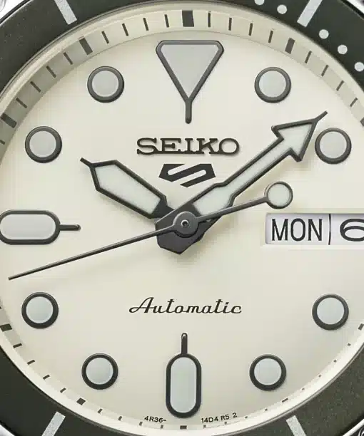 Alternative view of Seiko 5 Sports SKX 38MM - SRPK31K1